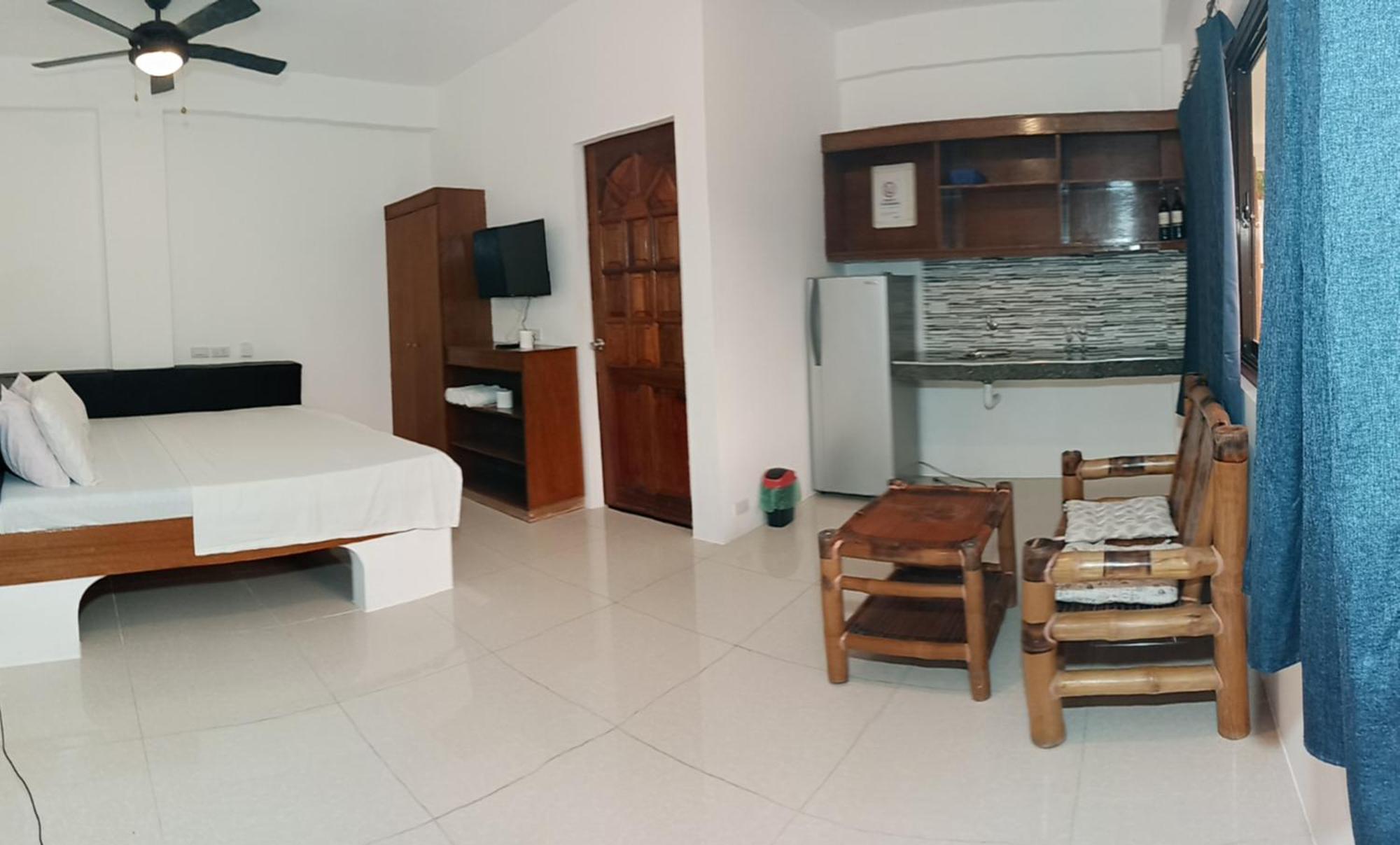 פוארטו גאלרה Jalyn'S Resort Sabang חדר תמונה
